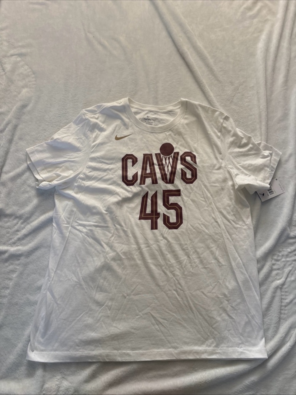 Nike Cleveland Cavaliers Player Tshirt Donovan Mitchell Size XXL NWT